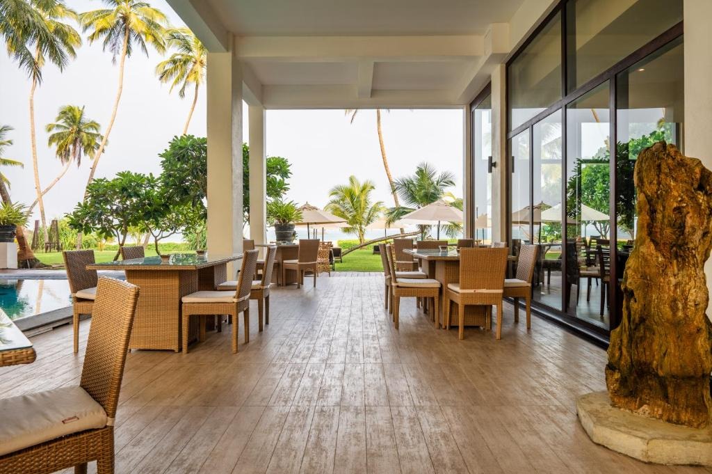 هتل شیناگاوا بیچ